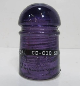 lot 88 image: &nbspB.T.C. Montreal Canada (MCANADAL) Royal Purple Glass Insulator