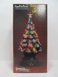 lot 168 image: Vintage Ceramic Christmas Tree wBox