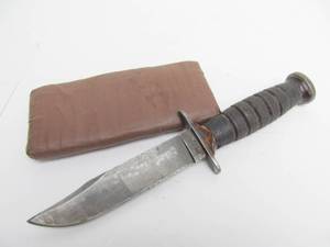 lot 188 image: Vintage Bakelite Handle WW2Military Style IMPERIAL Survival Knife
