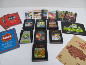 lot 143 image: Nice Clean Condition Small Group of Vintage ATARI 2600 Video Games
