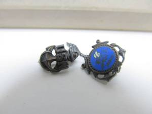 lot 148 image: Orig Vintage WW2 era Sterling Silver US Navy SEABEES Tie-Tack  Lapel Pin