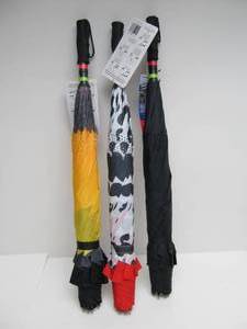 lot 155 image: Set of 3 Large Brand New Umbrellas