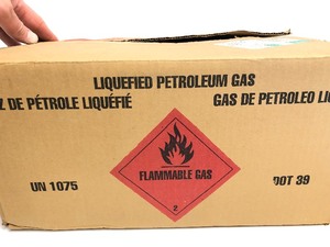 lot 30 image: 10 Brand New COLEMAN Propane Canisters