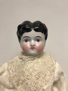 lot 42 image: Antique Victorian Porcelain Doll
