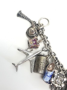 lot 24 image: Wonderful Heavy Thick Vintage Sterling Silver Charm Bracelet