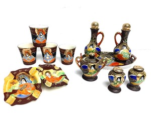 lot 344 image: Great Collection of Vintage 1930s-40s era Hand Painted Japanese Satsuma - Serving Set Cup Set Ashtrays etc