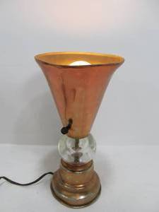 lot 346 image: Mid Century Copper And Lucite Torch Accent Lamp