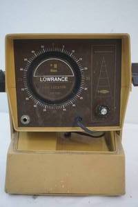 Lowrance fish locator