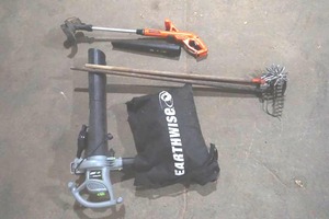 earthwise blower, black decker trimmer, lawn tools