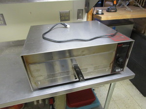 Wisco Industries 561 Pizza Oven 24x20x10 (17 opening)