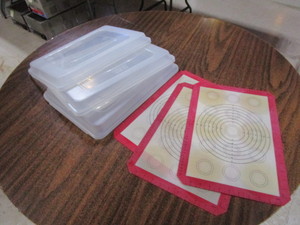 (3) 12 Sheet Baking Pan Lids & (3) Silicone Baking Mats