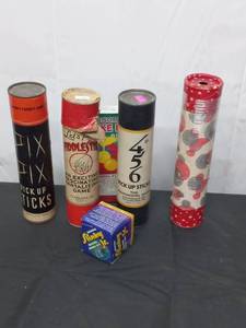 lot 23 image: 6 Vintage GamesToys