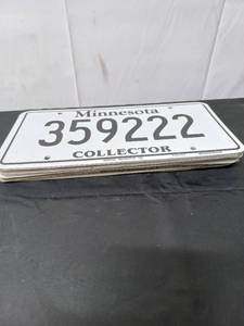 lot 78 image: Assortment of 10 License Plates