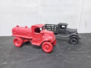 lot 94 image: 2 Cast Iron Trucks