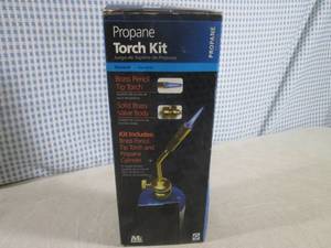 lot 190 image: (EC1) Propane Torch Kit ...