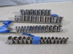 lot 195 image: (EC1) Assorted 14 and 38 Drive ...