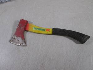 lot 257 image: (EC1) Jadee Hatchet Fiberglass Hand...