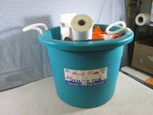 lot 3 image: (EC1) Large All Purpose Utility Tub...