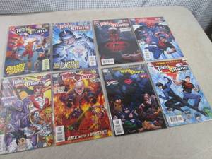 lot 38 image: (C-4) 16 Issues DC Teen Titans Comi...