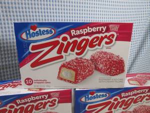 lot 62 image: (B-2) 3 Boxes Hostess Raspberry Zin...