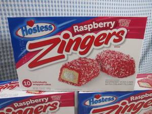 lot 64 image: (B-1) 3 Boxes Hostess Raspberry Zin...