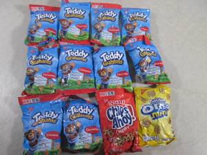 lot 76 image: (B-1) 12 Bag Snacks Past Date...