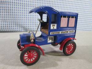 lot 143 image: (CNTR) Ertl Metal Die Cast US Mail ...