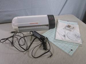 lot 151 image: (EW6) Silhouette SD Digital Cutting...