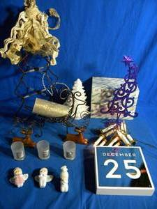 lot 94 image: Large Assortment of Christmas Decorations
