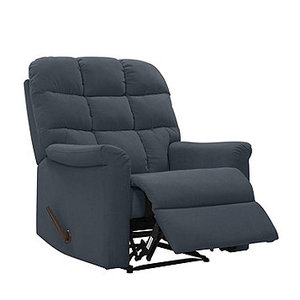 lot 146 image: Brand New Homesvale Herero Extra-Large Wall Hugger Recliner