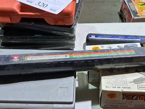 lot 313 image: Neiko 12 50-250ft.lb. Micrometer Adjustable Torque Wrench with Carry Case