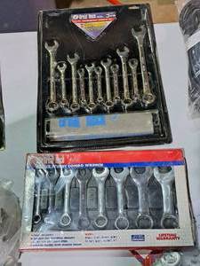 lot 345 image: Lot of (2) Great Neck Hand Tools (New In Packaging) - SAE 8-pc Stubby Combo Wrench Set and Metric 11-pc Wrench Set