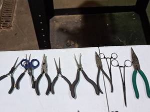 lot 412 image: Lot of (10) Hand Tools - Pliers, Snips