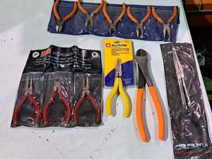 lot 426 image: Lot of (11) Hand Tools - MIT 5-piece Precision Plier Set, 11 Long Nose Plier, Alltrade 7 Long Reach Flat Nose Plier, 5-piece Plier Set, Snips