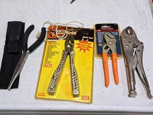 lot 435 image: Lot of (4) Hand Tools - Needlenose Pliers, Shevfield Slip Joint Pliers, True-Grip 6 Groove Joint Pliers, Locking Pliers