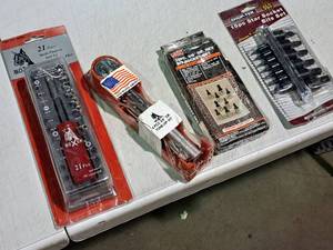 lot 463 image: Lot of (4) Hand Tools - Boxer 21-pc Multi-Purpose Tool set, Boxer 4-pc Tune-Up Kit, MIT Hex Bit Socket Set, Shop-Tek 15-pc Star Socket Bit Set