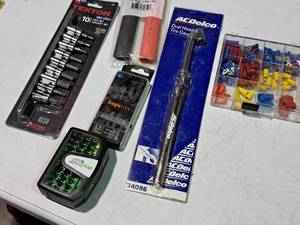 lot 483 image: Lot of (5) Hand Tools - Tekton 10-pc SAE 38 Hex Bit Socket Set, Eagle USA 5-pc HSS Drill Bit Set, AC Delco Dual Head Tire Gauge, Stay Sharp Tool Kit, Box of Terminal Connectors, Mize Wire 34x6