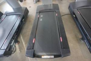 lot 1 image: FreeMotion Model Reflex t10.9 Interval Commercial Treadmill