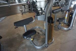 lot 14 image: Matrix Arm Curl Weight Training Exercise Machine