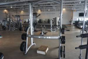 lot 25 image: Matrix Aura Squat Rack Tower Weight Training Exercise Machine