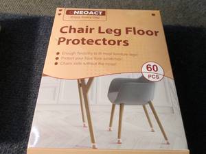 lot 2 image: 60 PCS Silicone Felt Bottom Chair L...