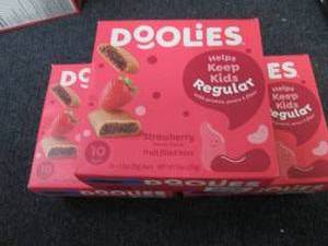 lot 37 image: 3- 10 ct Pks Doolies Bars...
