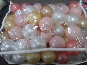 lot 49 image: Ball Pit Balls...