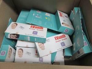 lot 146 image: Box of 3pks Face Shields...