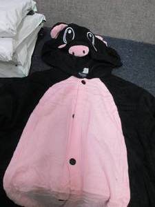 lot 159 image: 5 each Pig Costumes Onesie (8y.o Si...