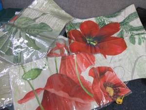 lot 199 image: 3- 4pks Pillow Covers 18x18...
