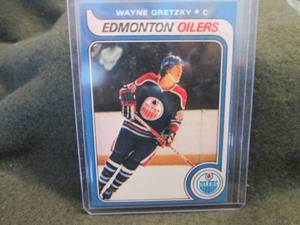 lot 334 image: Custom Print Replica Wayn Gretzky C...