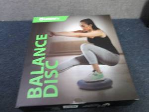 lot 344 image: UrbanFit Balance Disc...