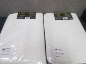 lot 354 image: 2- BIGFOOT Memory Foam Bath Mat 17 ...