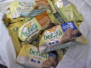 lot 424 image: 18- pks BelVita Breakfast Bars...